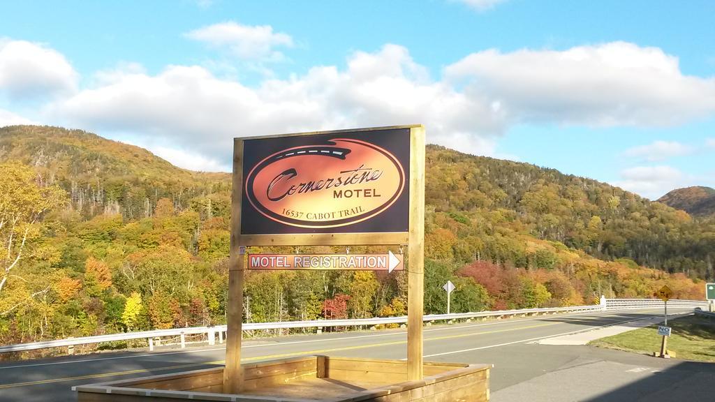 Cornerstone Motel Chéticamp Екстериор снимка